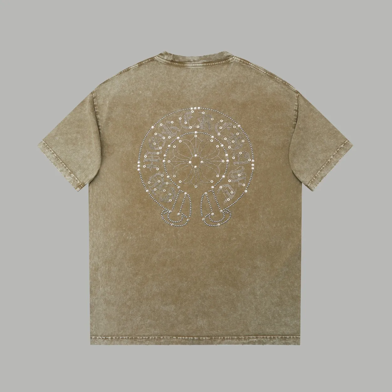 🅿️230 ✨CH✨🆕25SS spring and summer new style Crow ✝ embroidered short-sleeved frame Light luxury essential item for daily commuting for men and women Correct version Welcome to compare Detailed features · 280g 100% pure cotton double yarn jersey fabric · Custom dyed in the same vat, special thickened 32 count double-ply 1X1 thread · Imported Australian pearlescent diamonds✝patterns➕hardware nuts are stamped at high temperature. Ready-made garments are dyed and then faded and fried with snowflakes and frayed. Then washed to make them look old. General washing improves the effect · Double-needle sewing and seam-crossing process · Original main mark washed tag brand moisture-proof paper packaging Color: black/rock coffee/green/red/blue Size: S/M/L/XL